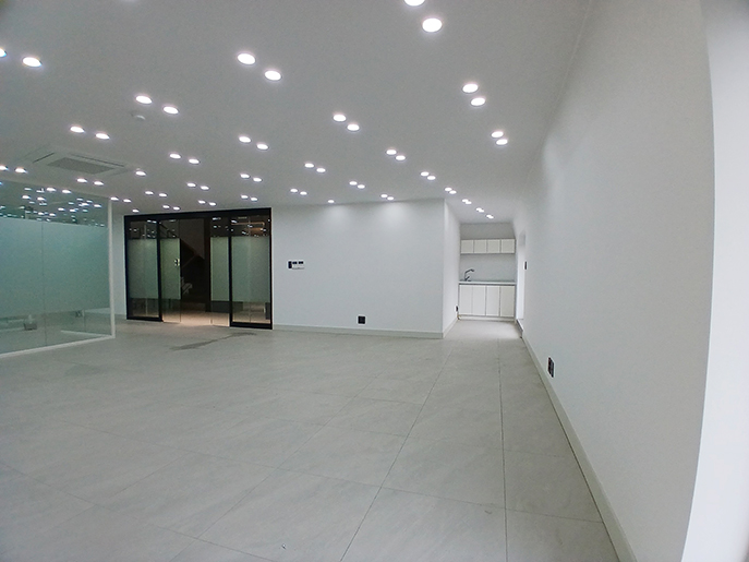 어반그레이 2층